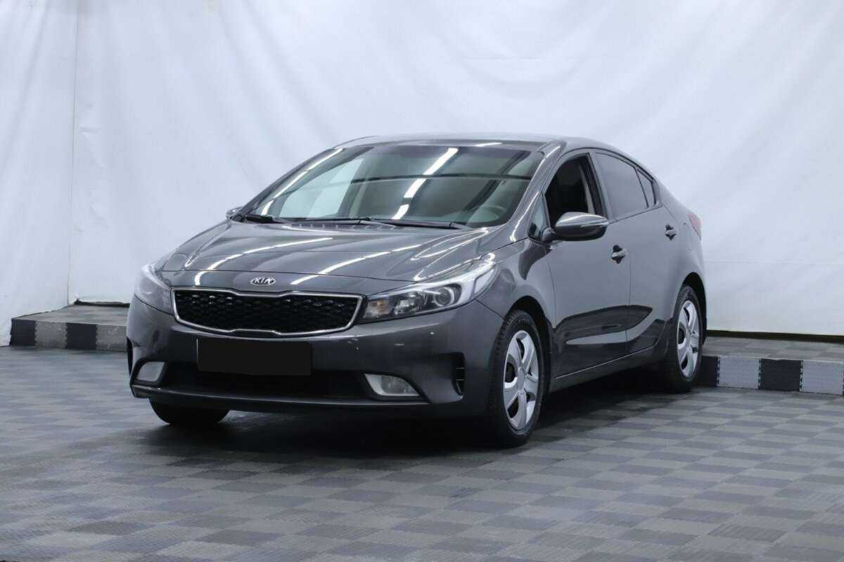 Kia Cerato 2018 года с пробегом. Посмотреть фото