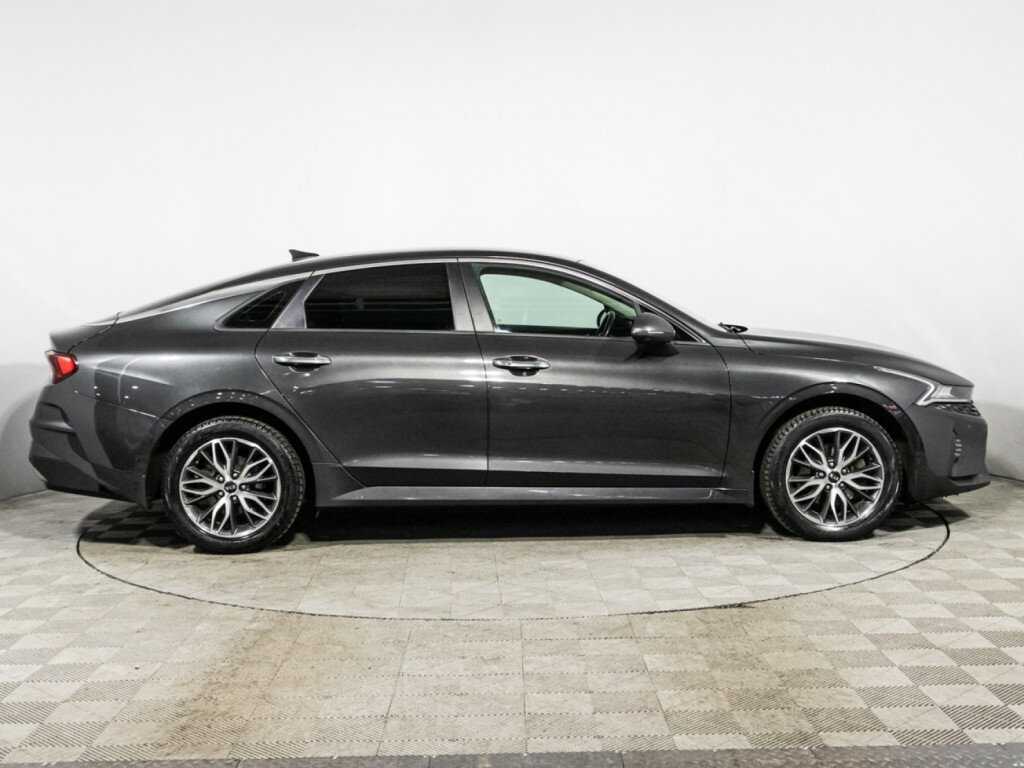 Kia K5 2021 года с пробегом. Фото: #3