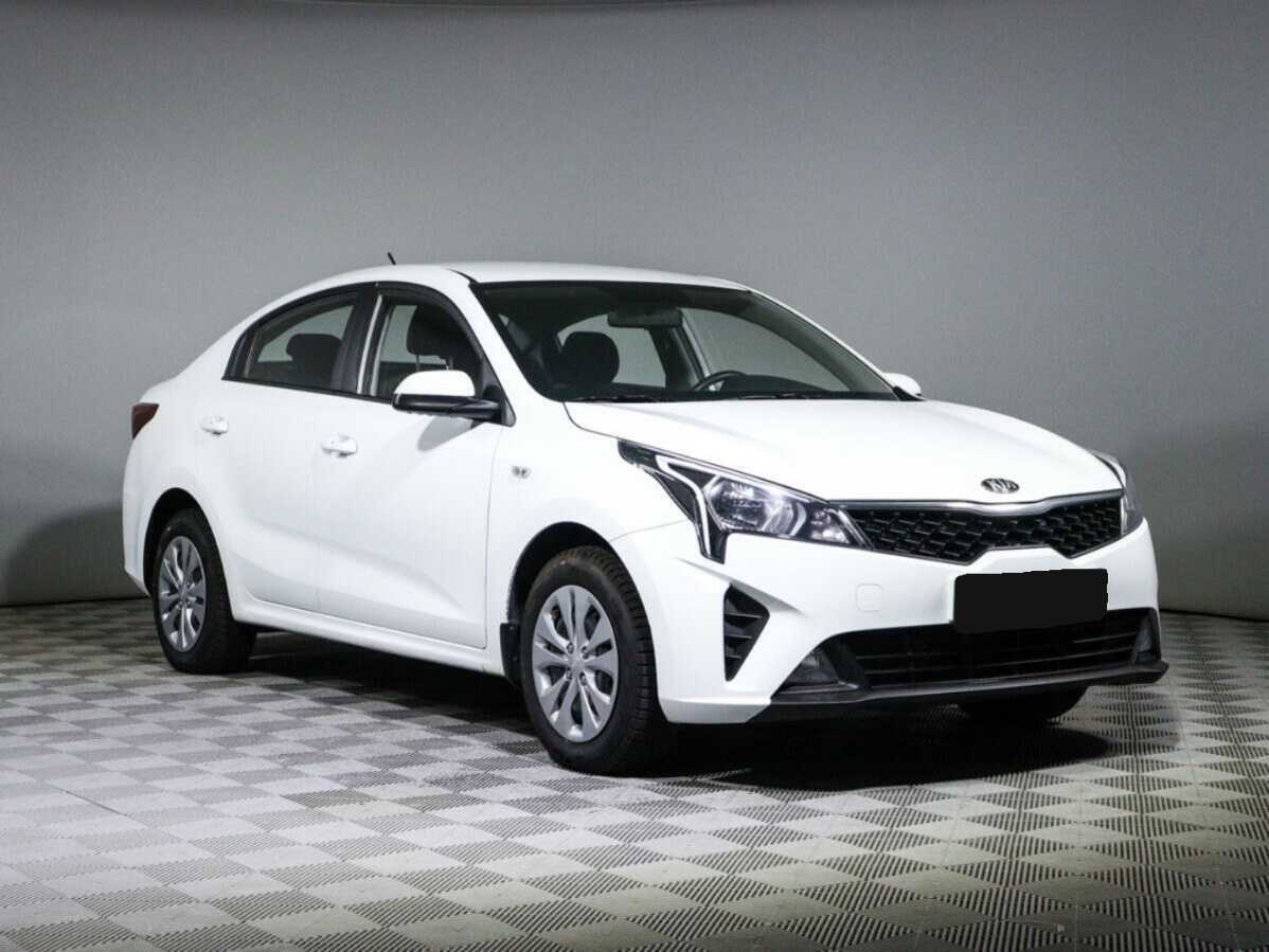 Kia Rio 2021 года с пробегом. Фото: #2