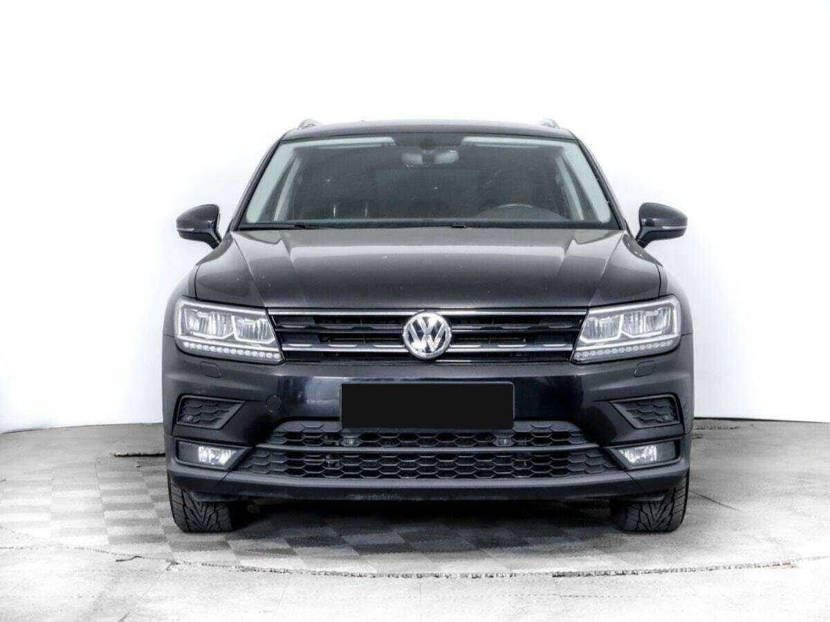 Volkswagen Tiguan 2018 года с пробегом. Фото: #1
