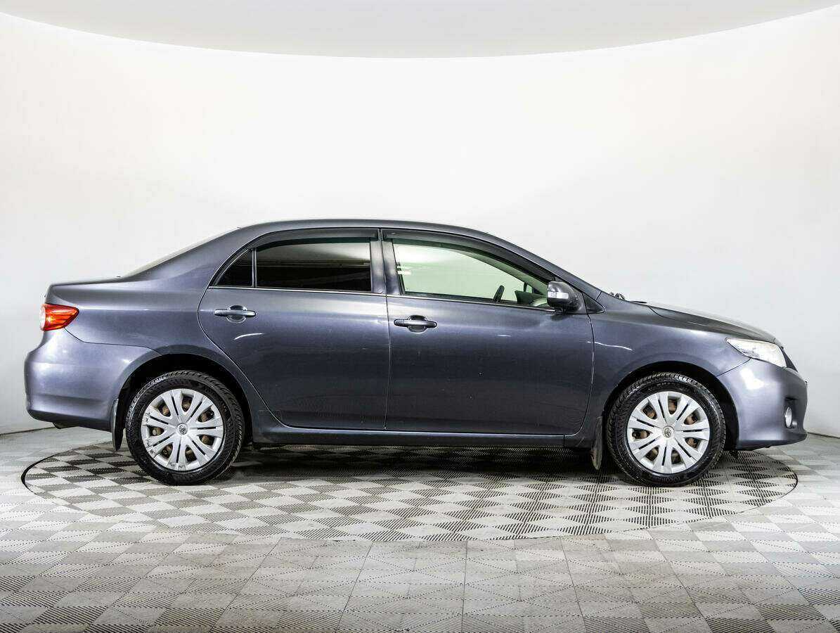 Toyota Corolla 2012 года с пробегом. Фото: #3