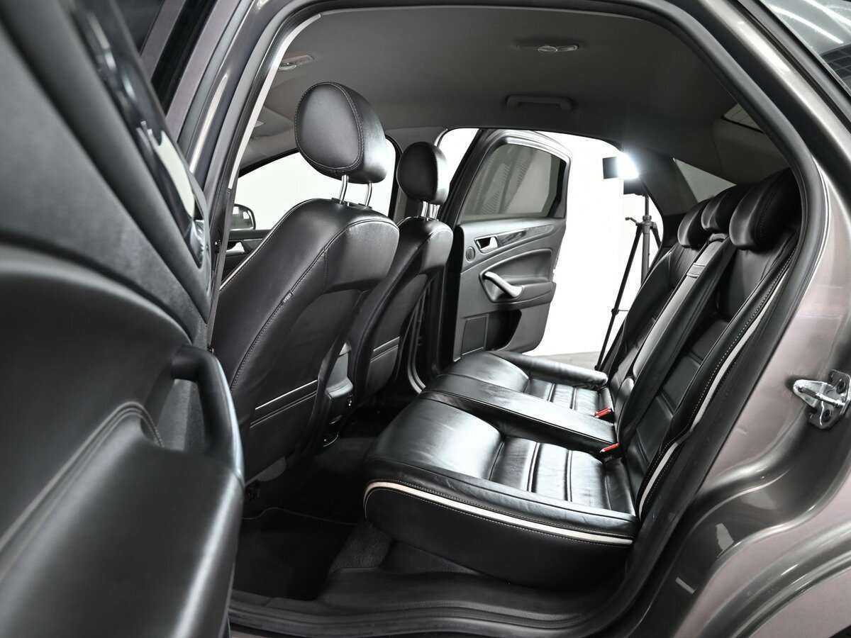 Ford Mondeo 2012 года с пробегом. Фото: #5