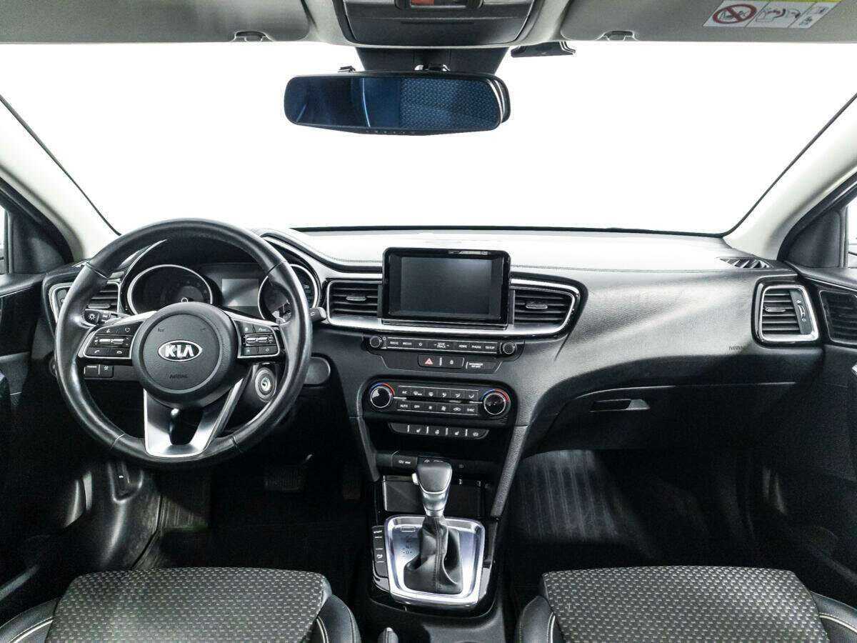 Kia Ceed 2018 года с пробегом. Фото: #12