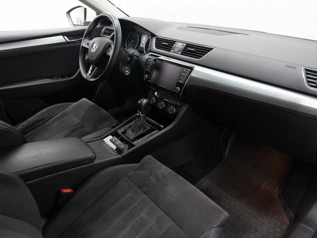 Skoda Superb 2016 года с пробегом. Фото: #10