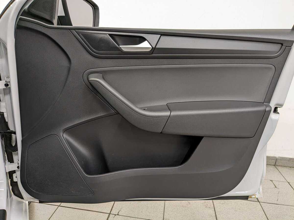 Volkswagen Polo 2020 года с пробегом. Фото: #20