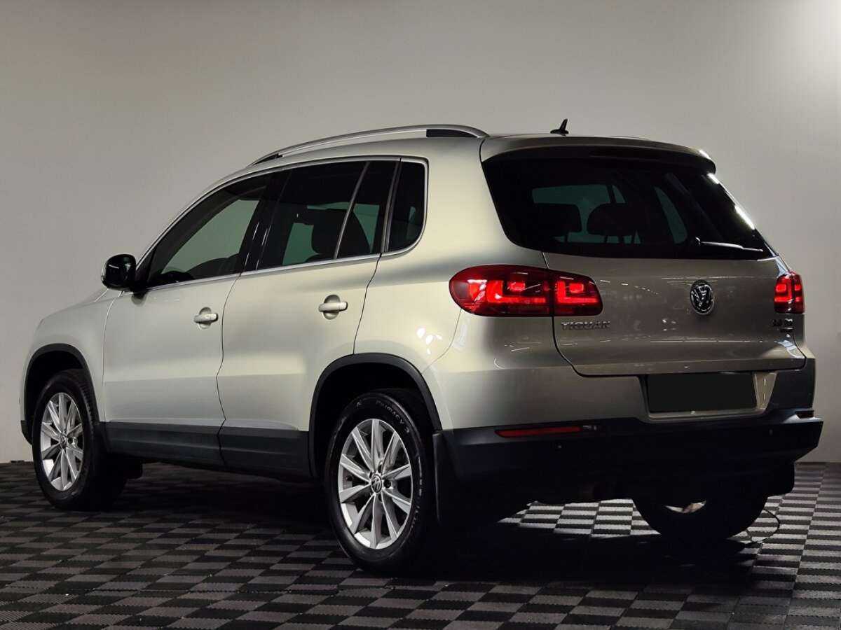 Volkswagen Tiguan 2012 года с пробегом. Фото: #3