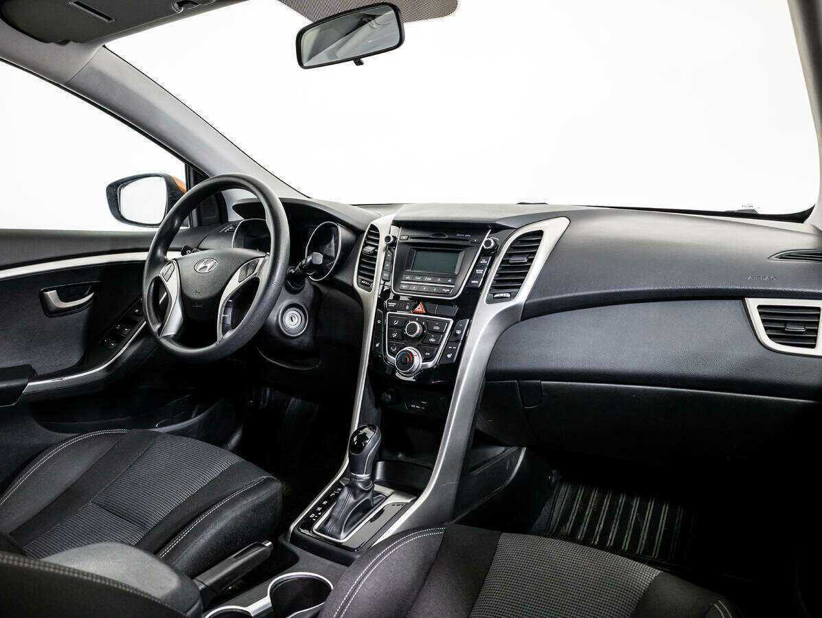 Hyundai i30 2016 года с пробегом. Фото: #8