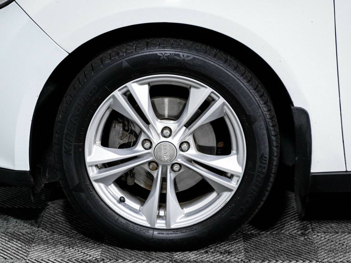 Ford Focus 2012 года с пробегом. Фото: #13