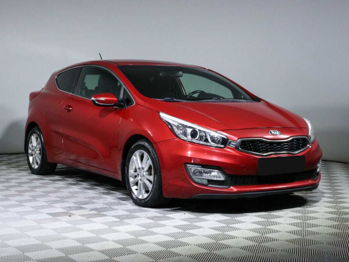 Kia Ceed 2013 года с пробегом. Фото: #2