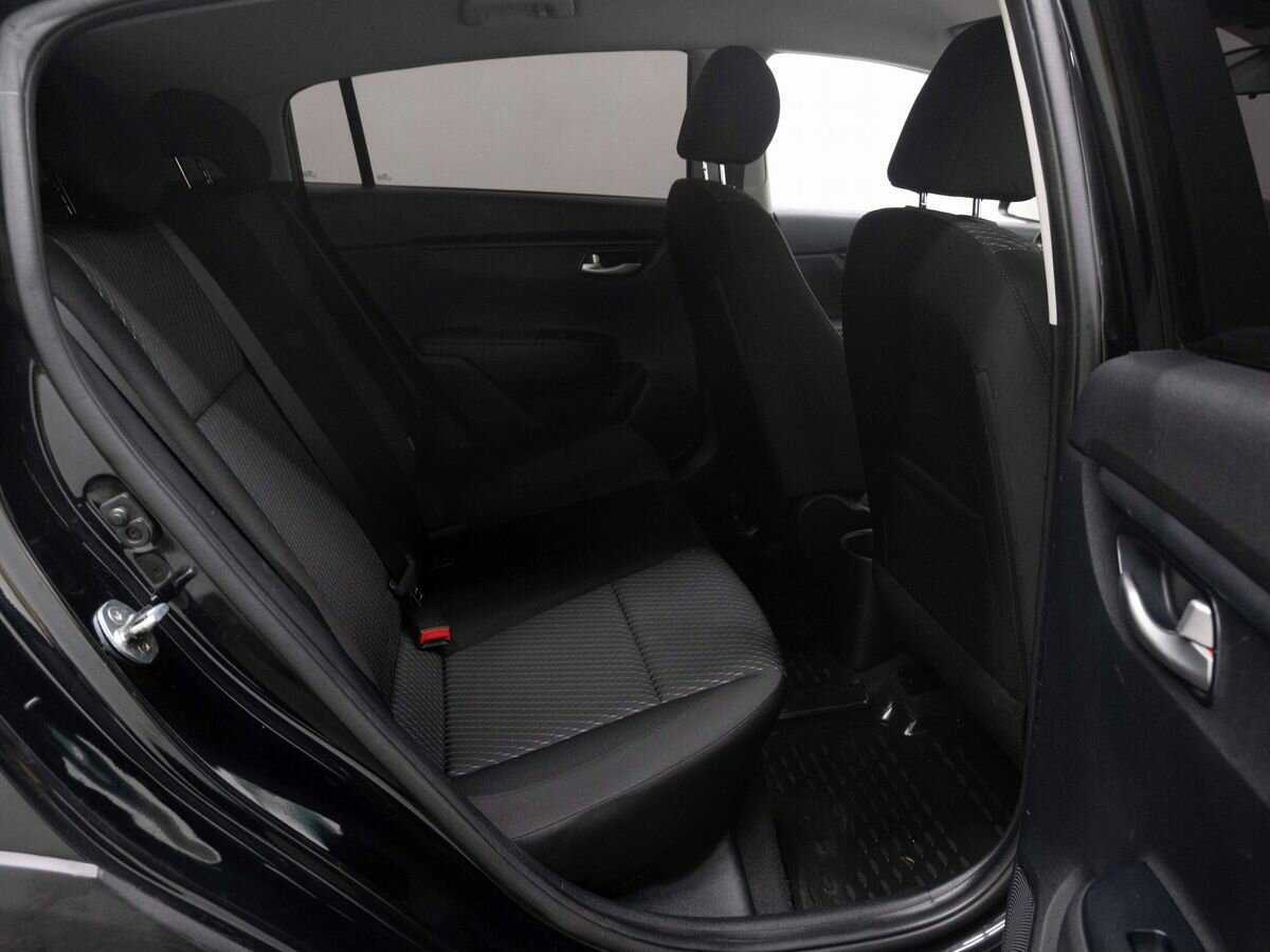 Kia Rio 2017 года с пробегом. Фото: #10