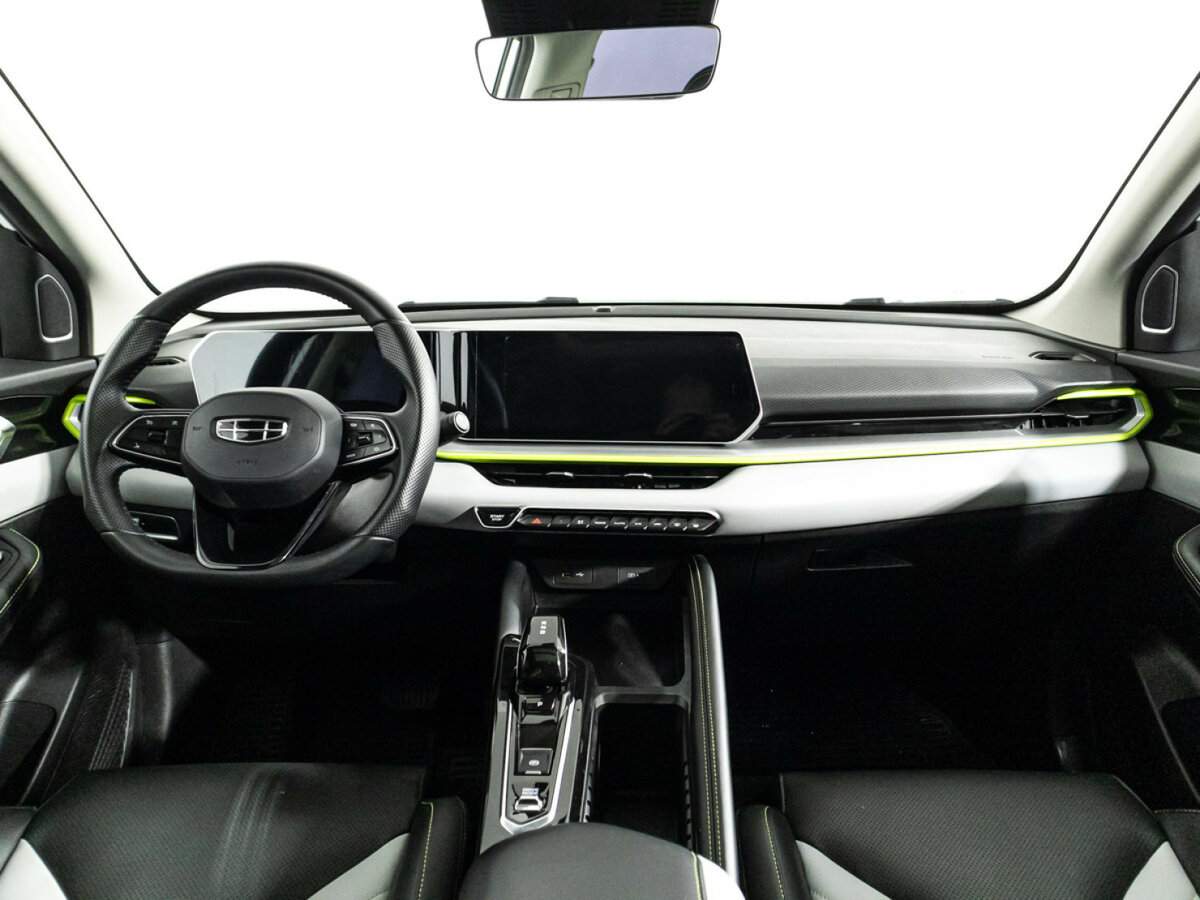 Geely Coolray 2023 года с пробегом. Фото: #12