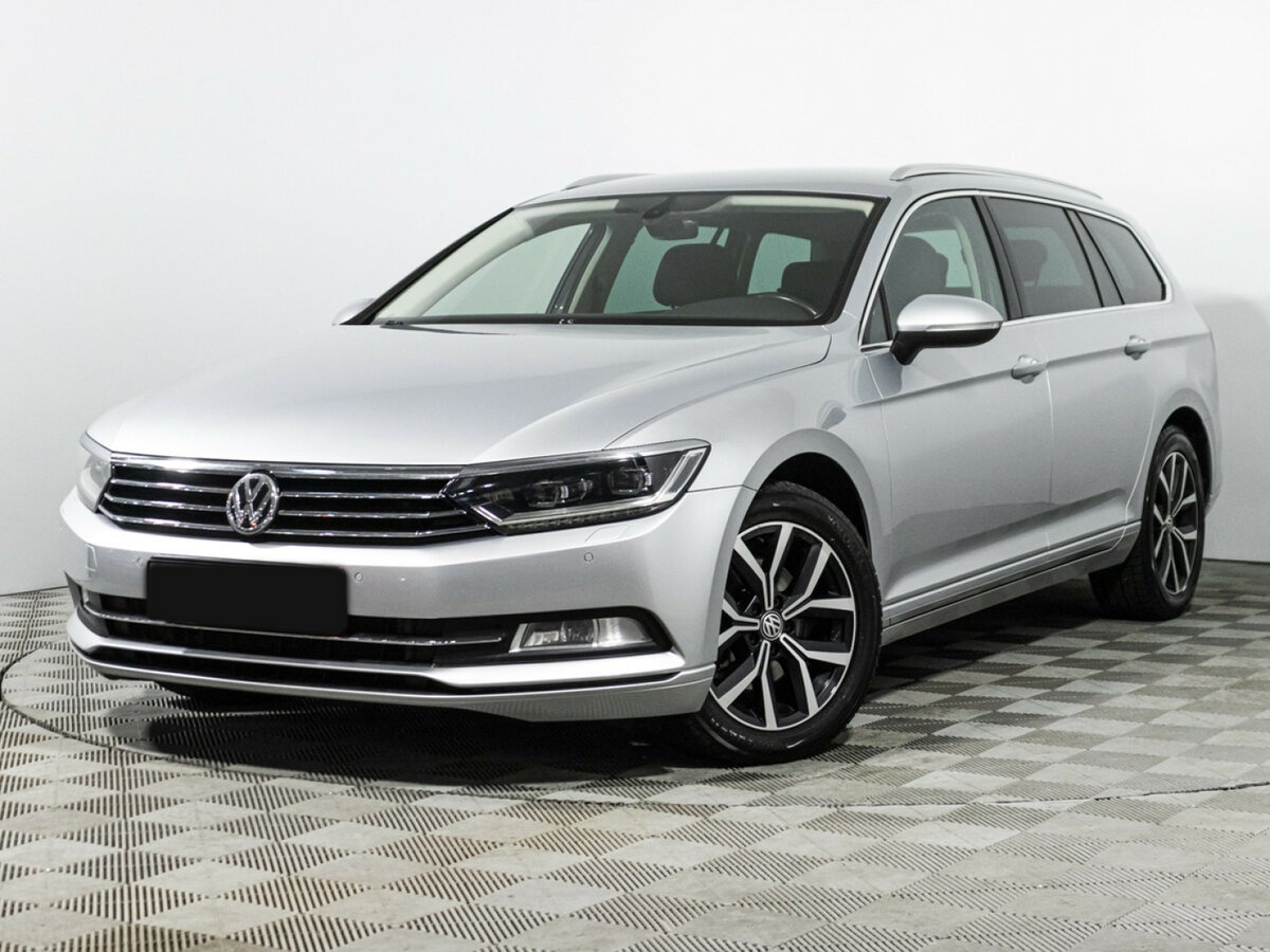 Volkswagen Passat 2017 года с пробегом. Фото: #0