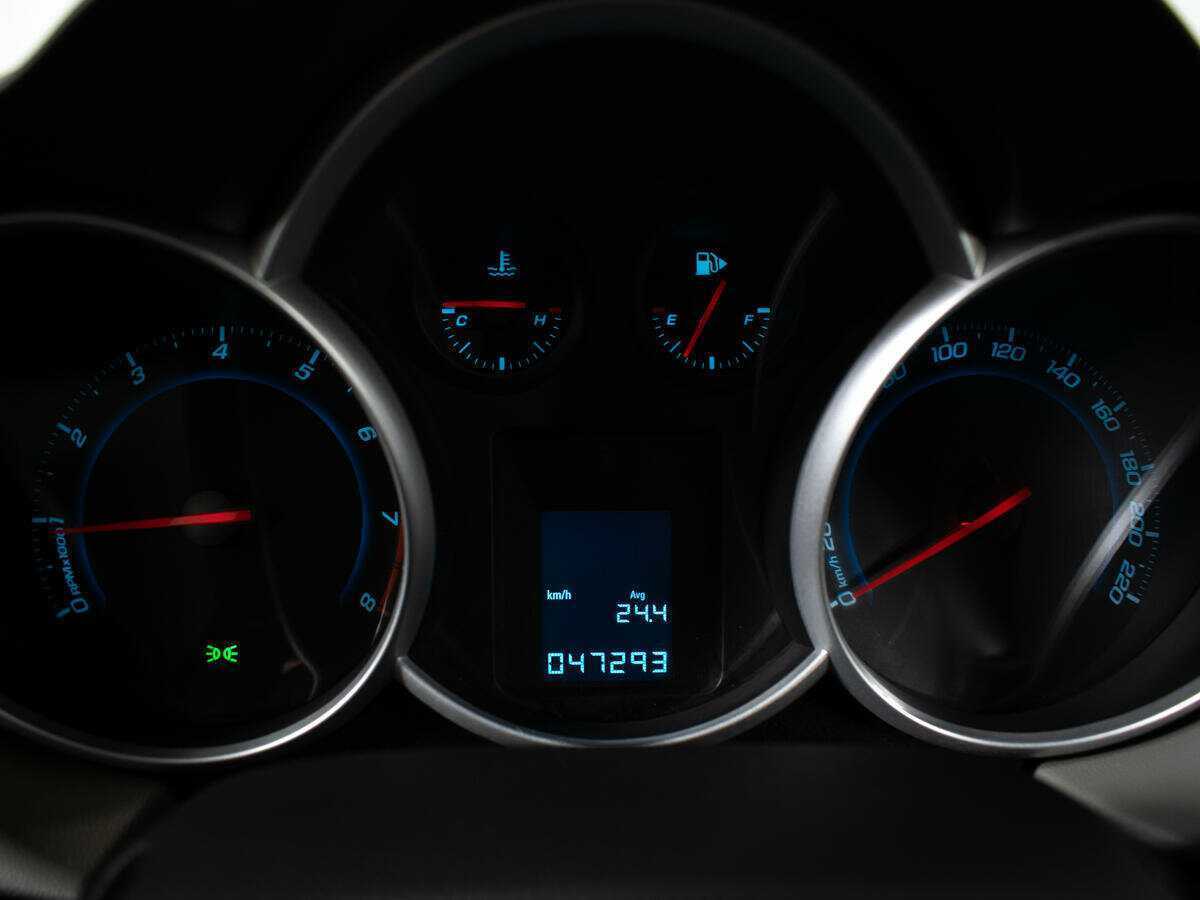 Chevrolet Cruze 2014 года с пробегом. Фото: #10