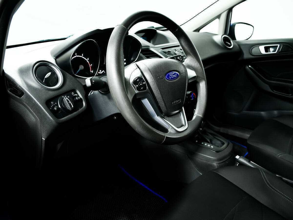 Ford Fiesta 2016 года с пробегом. Фото: #12