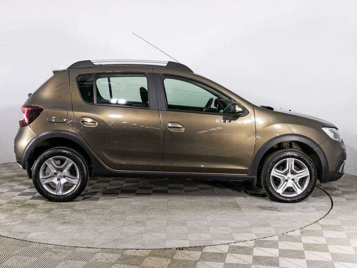 Renault Sandero 2018 года с пробегом. Фото: #3