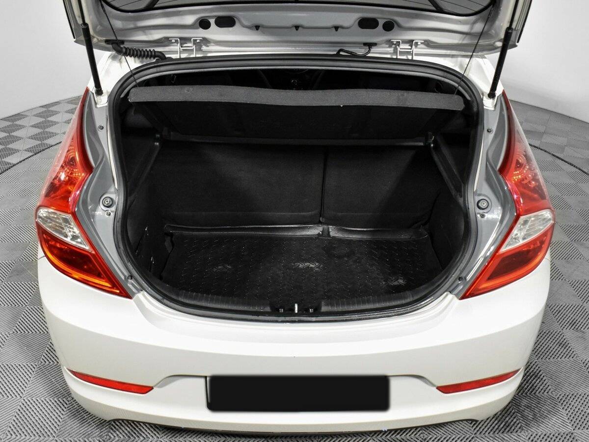 Hyundai Solaris 2015 года с пробегом. Фото: #17