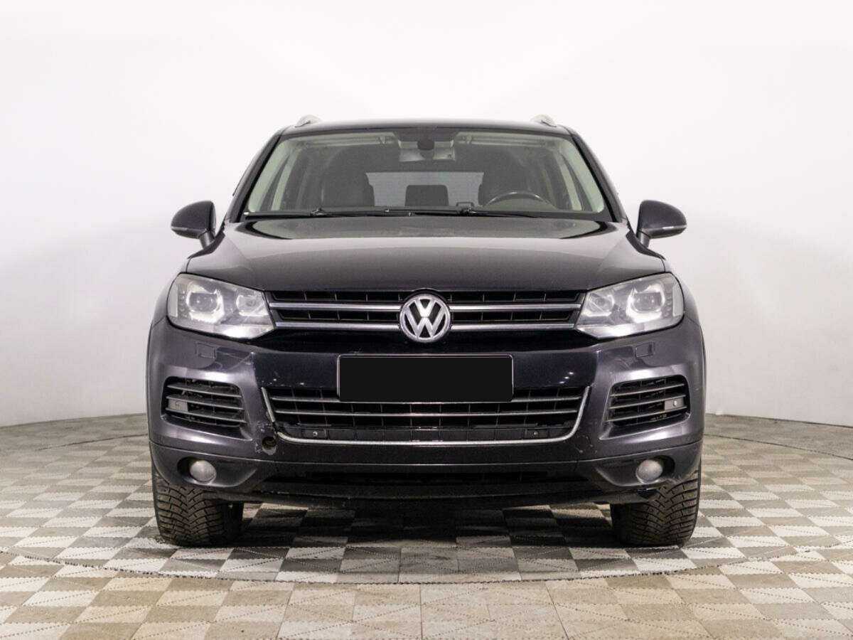 Volkswagen Touareg 2012 года с пробегом. Фото: #1