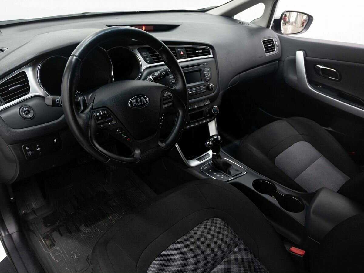 Kia Ceed 2016 года с пробегом. Фото: #8