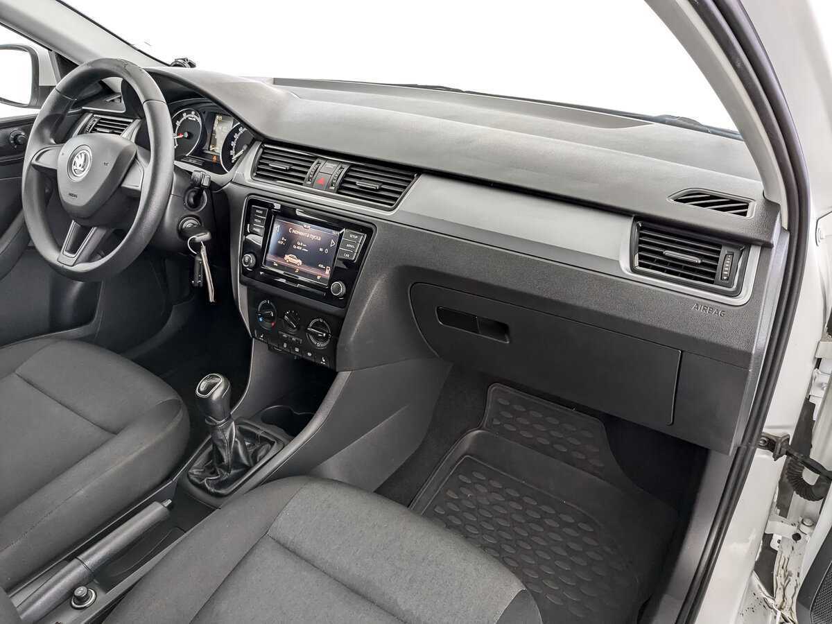 Skoda Rapid 2019 года с пробегом. Фото: #10