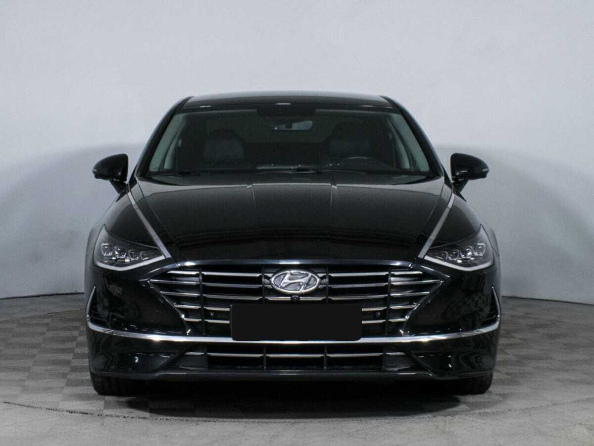 Hyundai Sonata 2021 года с пробегом. Фото: #1