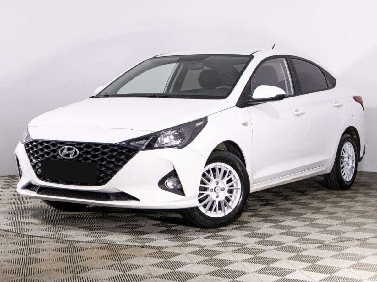 Hyundai Solaris 2021 года с пробегом. Посмотреть фото