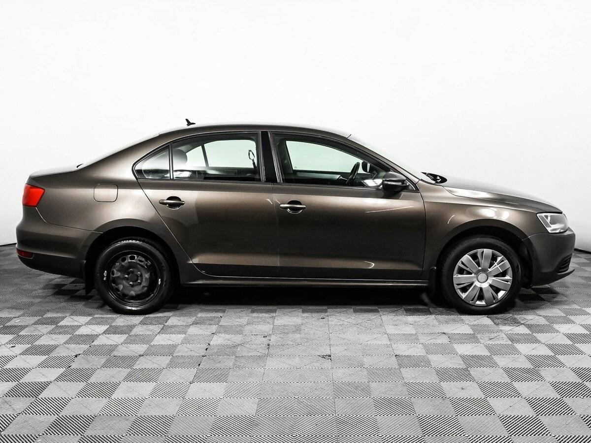 Volkswagen Jetta 2013 года с пробегом. Фото: #3