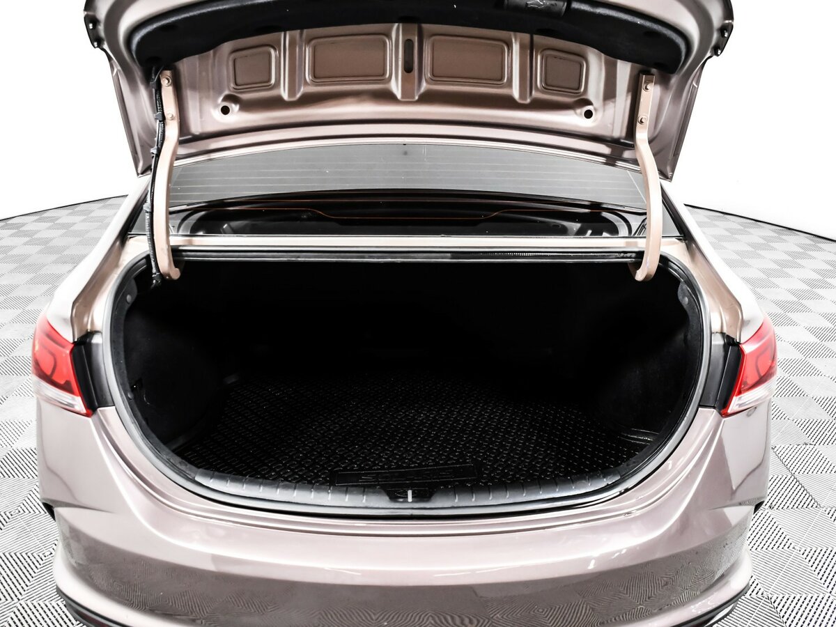 Hyundai Solaris 2020 года с пробегом. Фото: #11