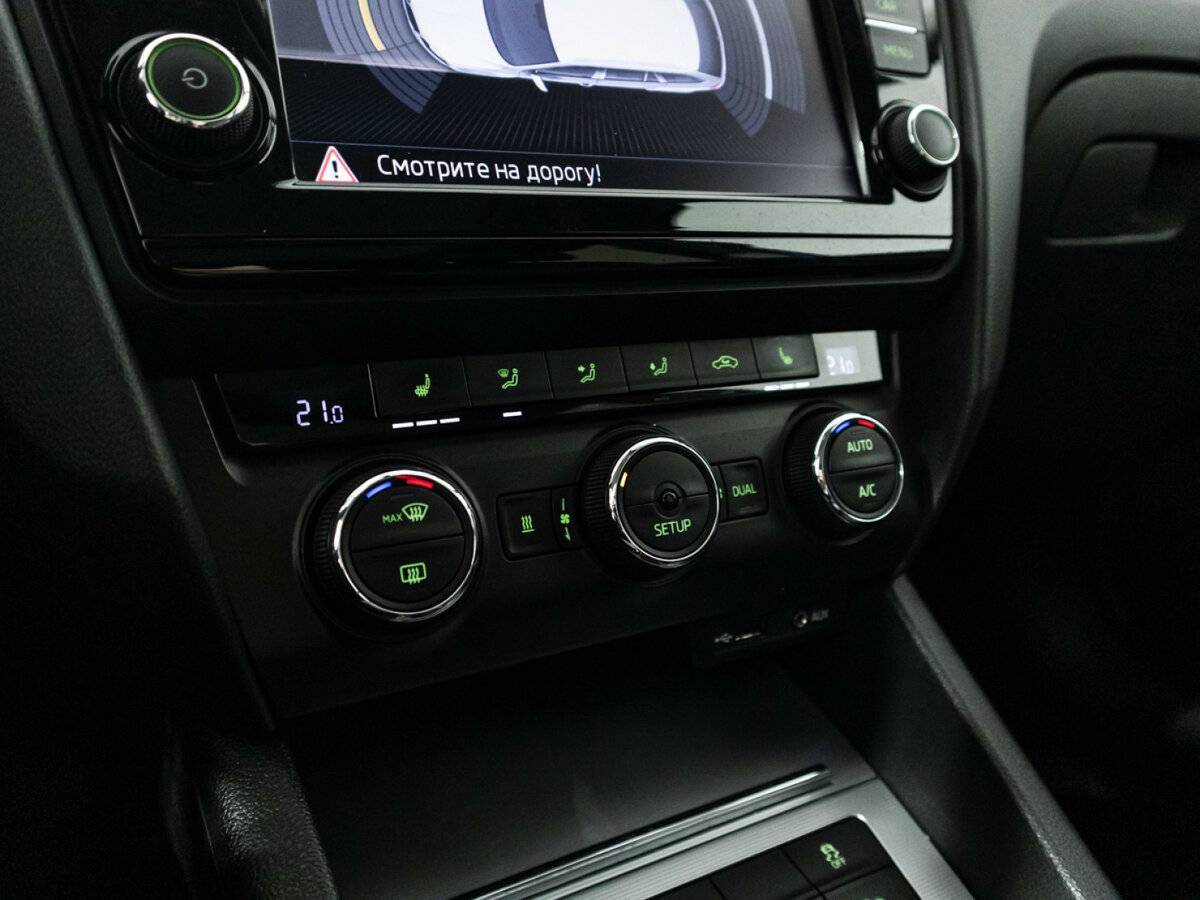 Skoda Octavia 2015 года с пробегом. Фото: #20