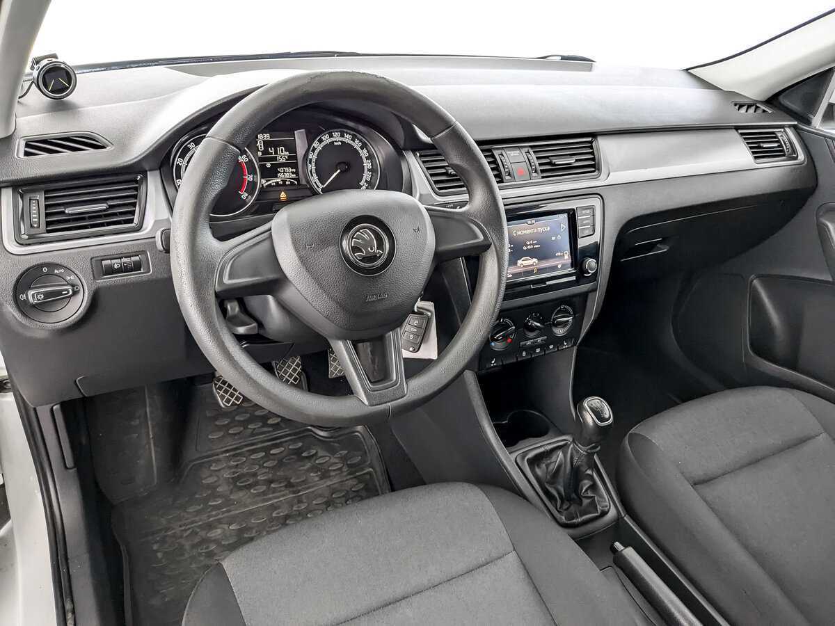 Skoda Rapid 2019 года с пробегом. Фото: #15