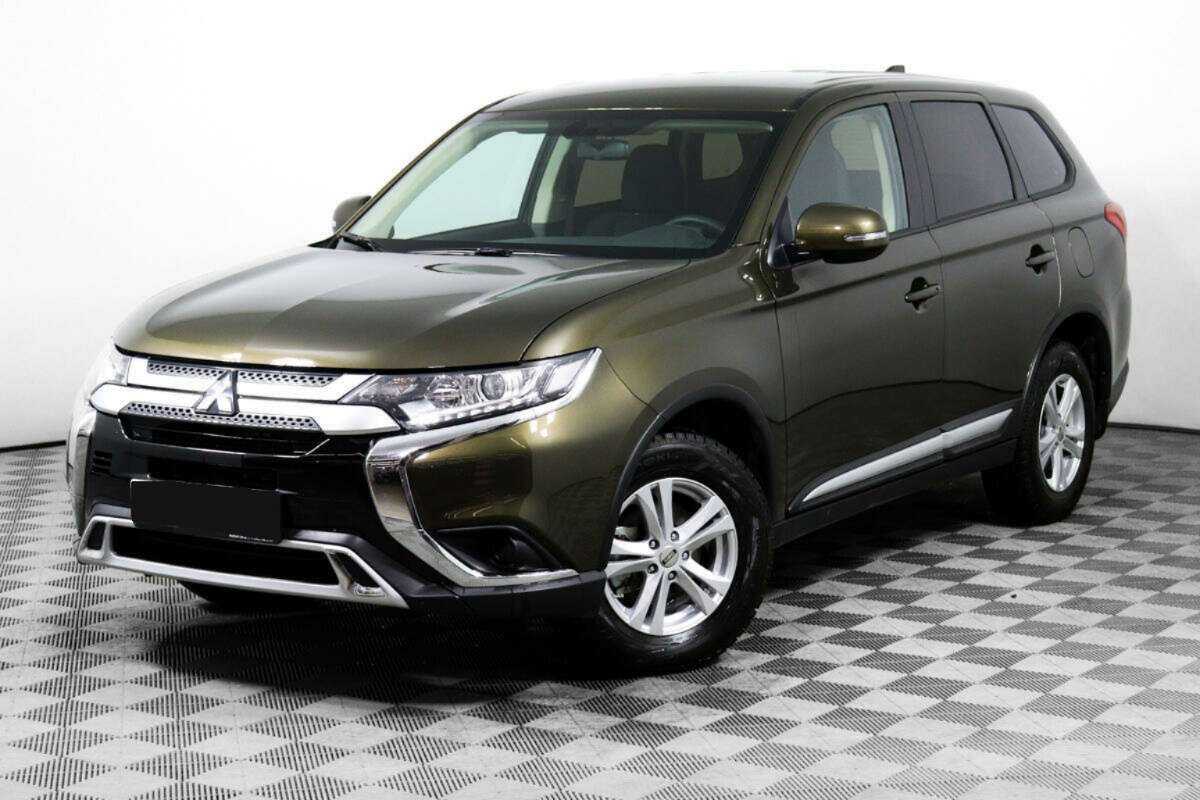 Mitsubishi Outlander 2020 года с пробегом. Посмотреть фото