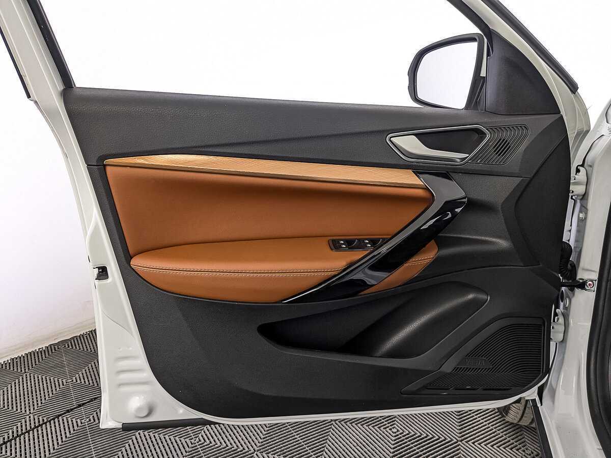 Lada (ВАЗ) Vesta 2024 года с пробегом. Фото: #18