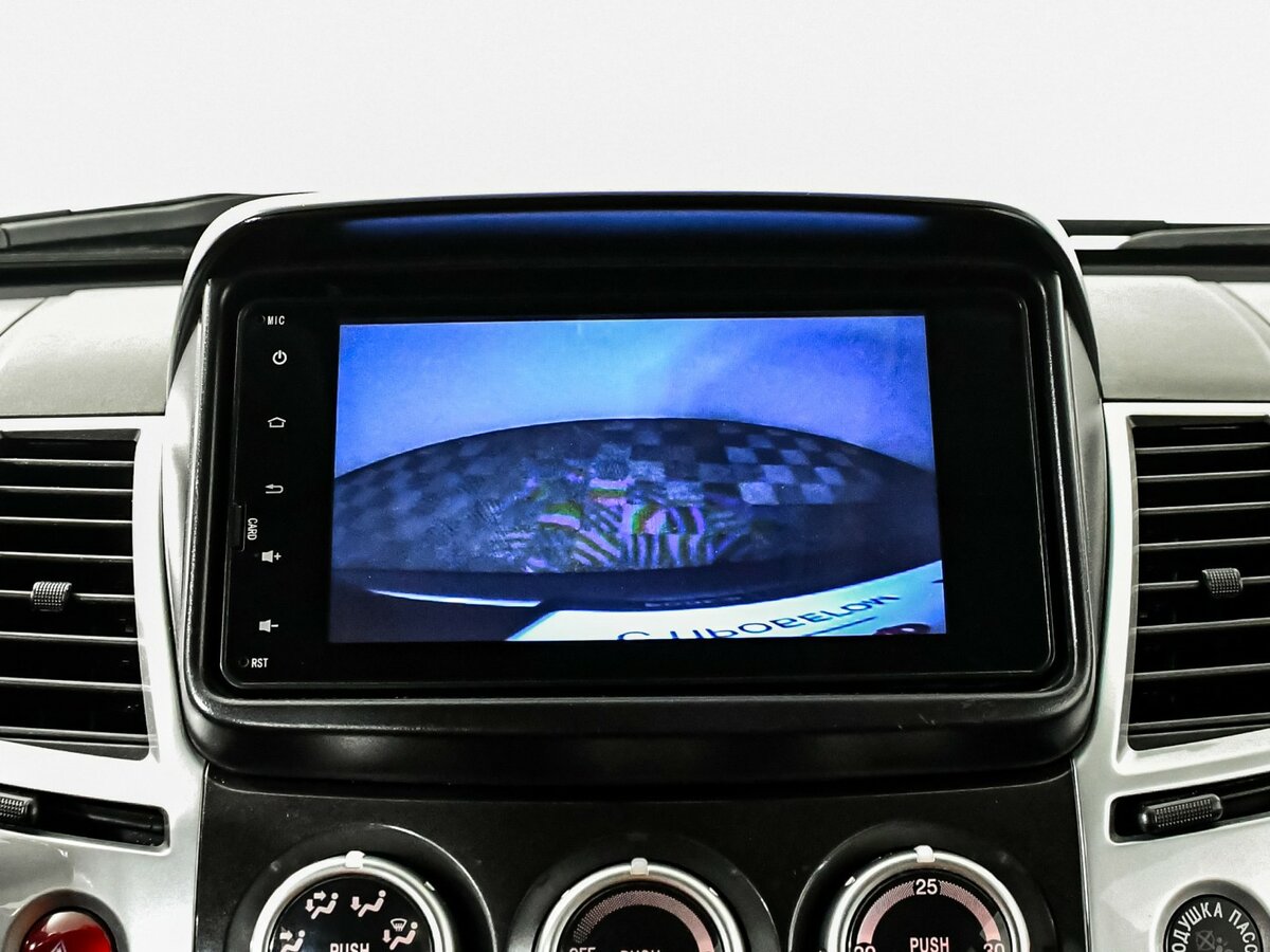 Mitsubishi Pajero Sport 2013 года с пробегом. Фото: #15