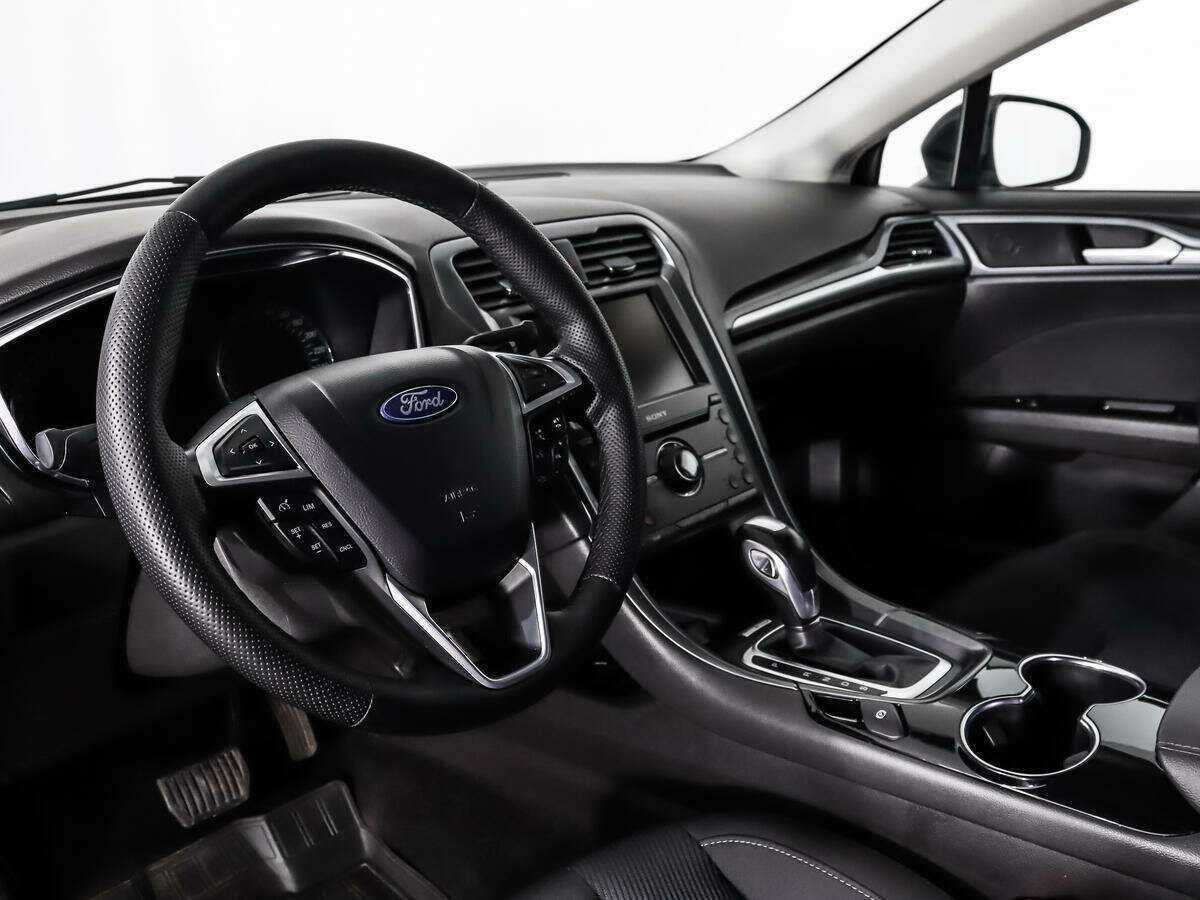 Ford Mondeo 2015 года с пробегом. Фото: #8
