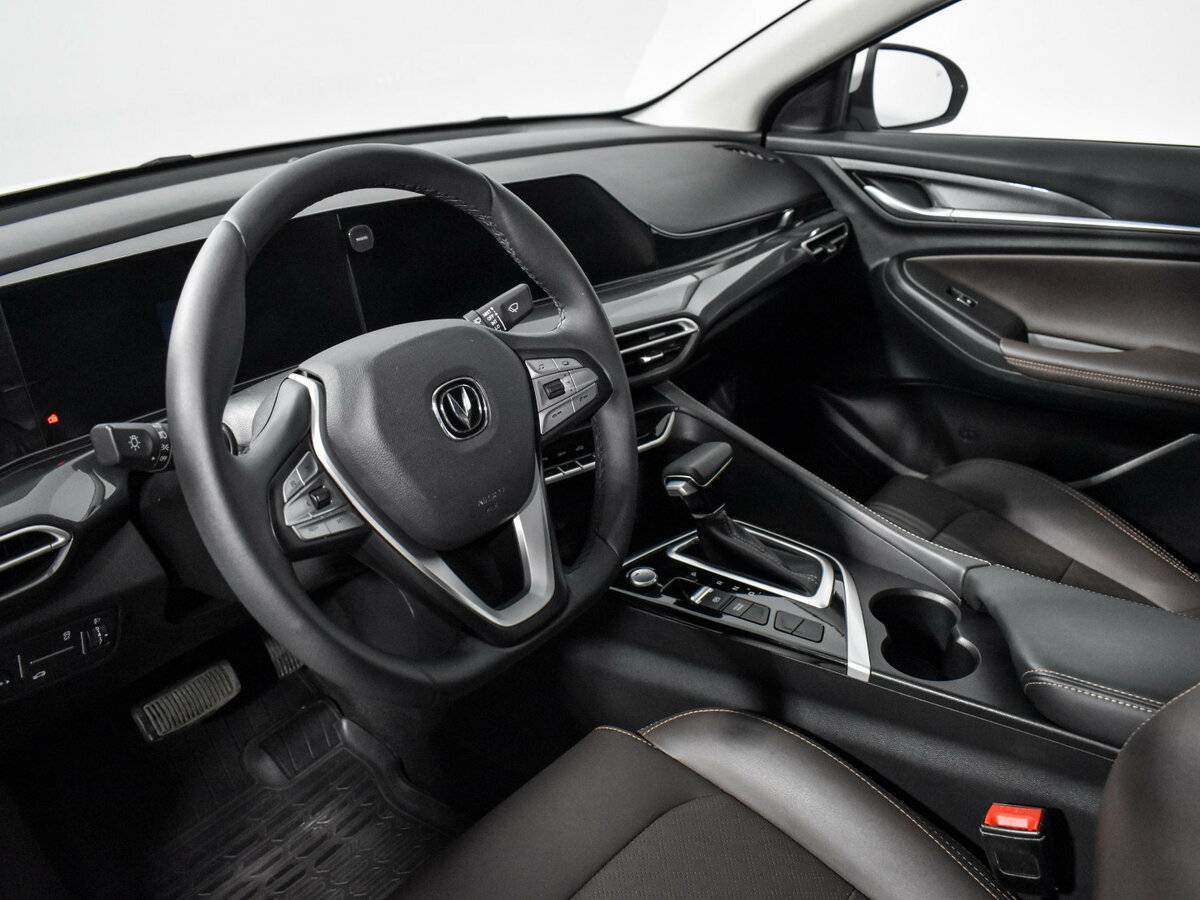 Changan Eado Plus 2023 года с пробегом. Фото: #6