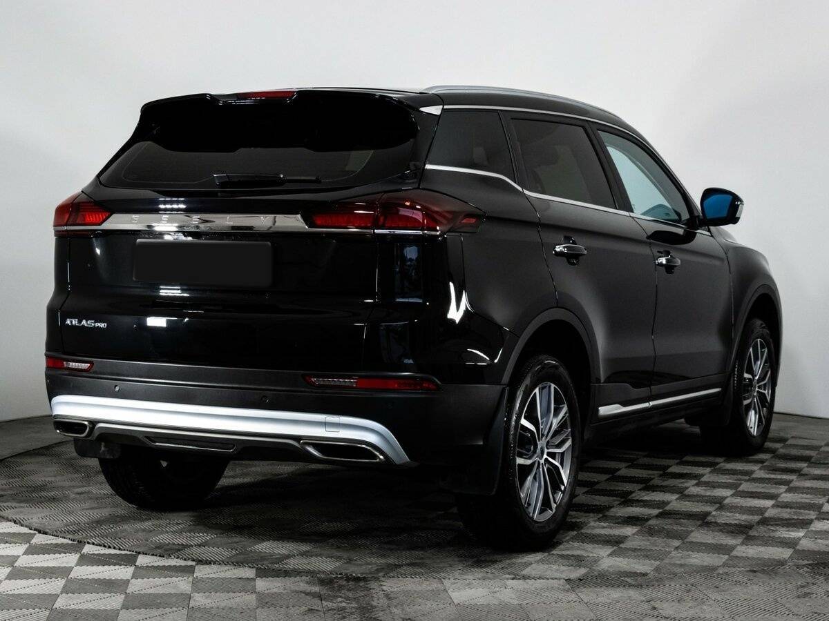 Geely Atlas Pro 2023 года с пробегом. Фото: #3