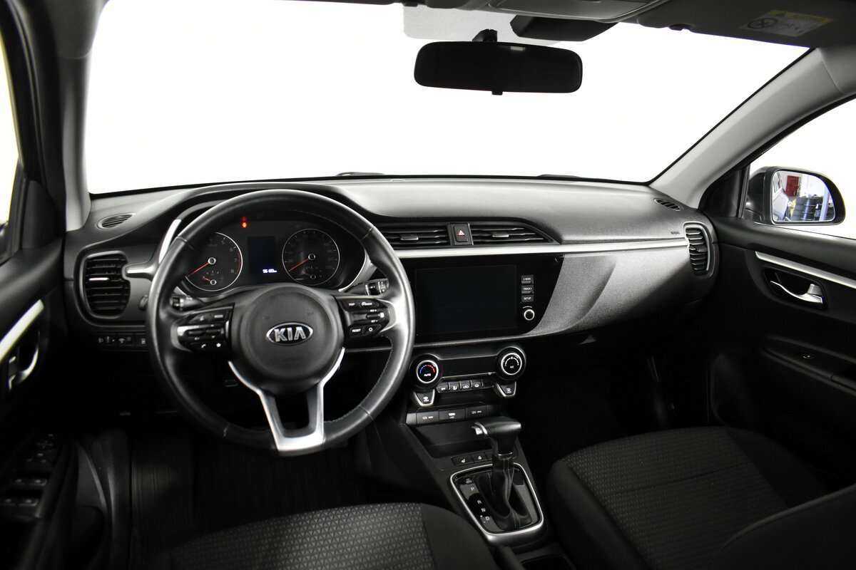 Kia Rio 2021 года с пробегом. Фото: #8
