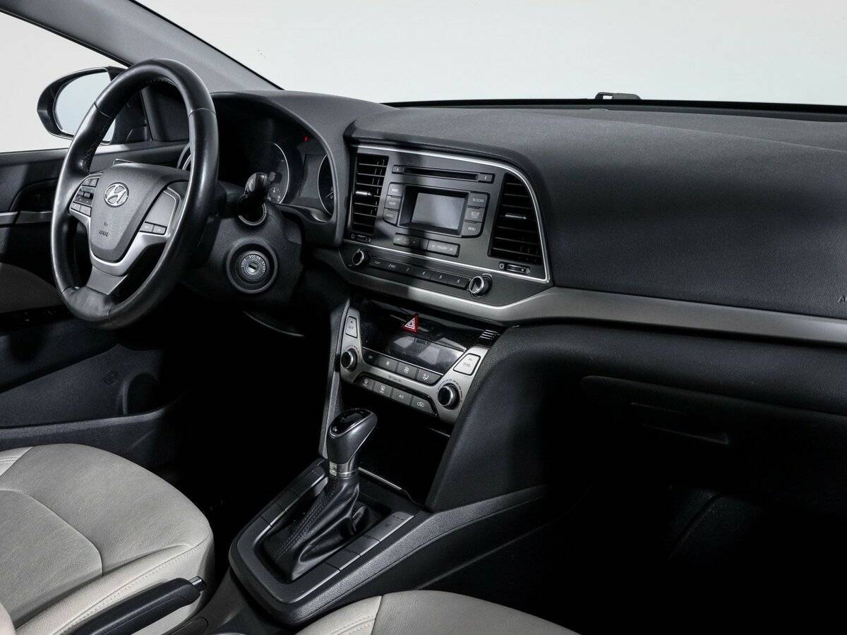 Hyundai Elantra 2016 года с пробегом. Фото: #6