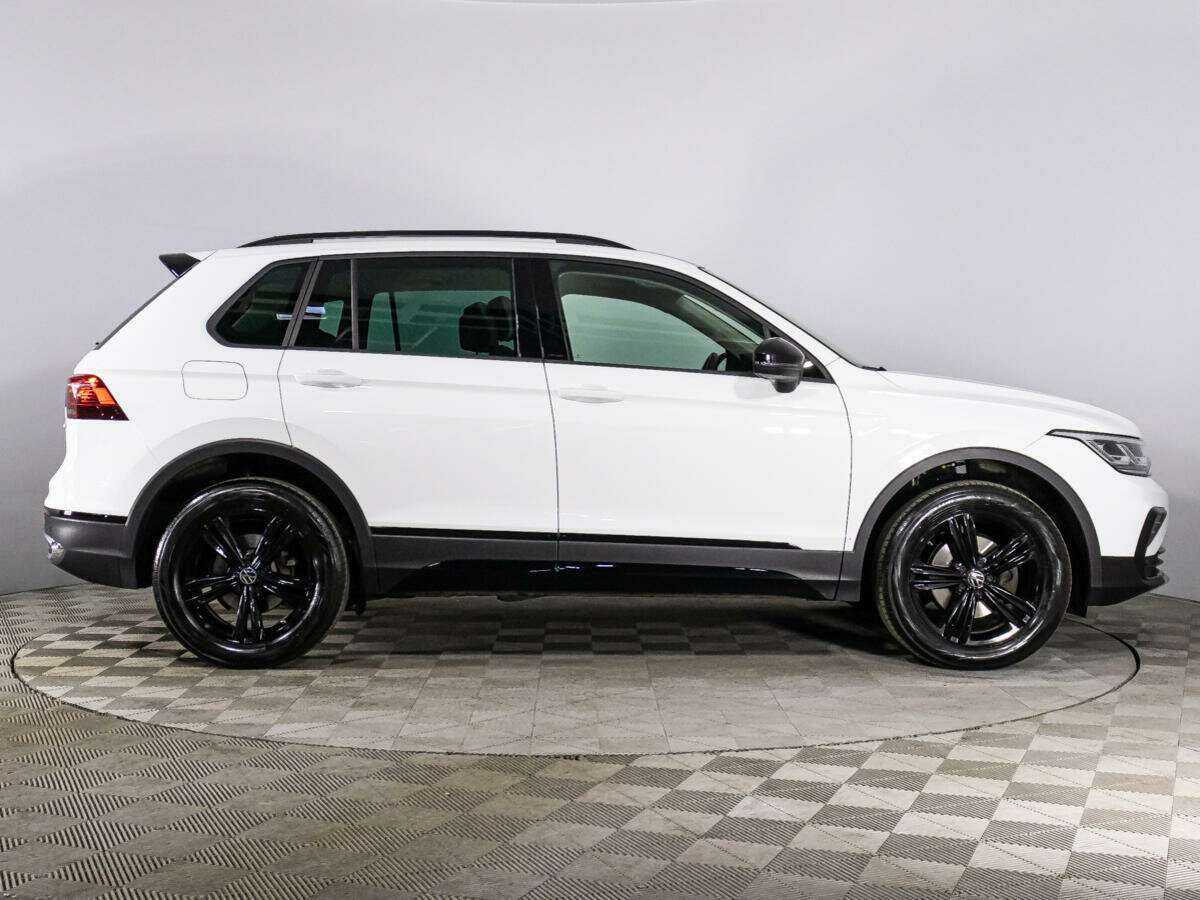 Volkswagen Tiguan 2022 года с пробегом. Фото: #3