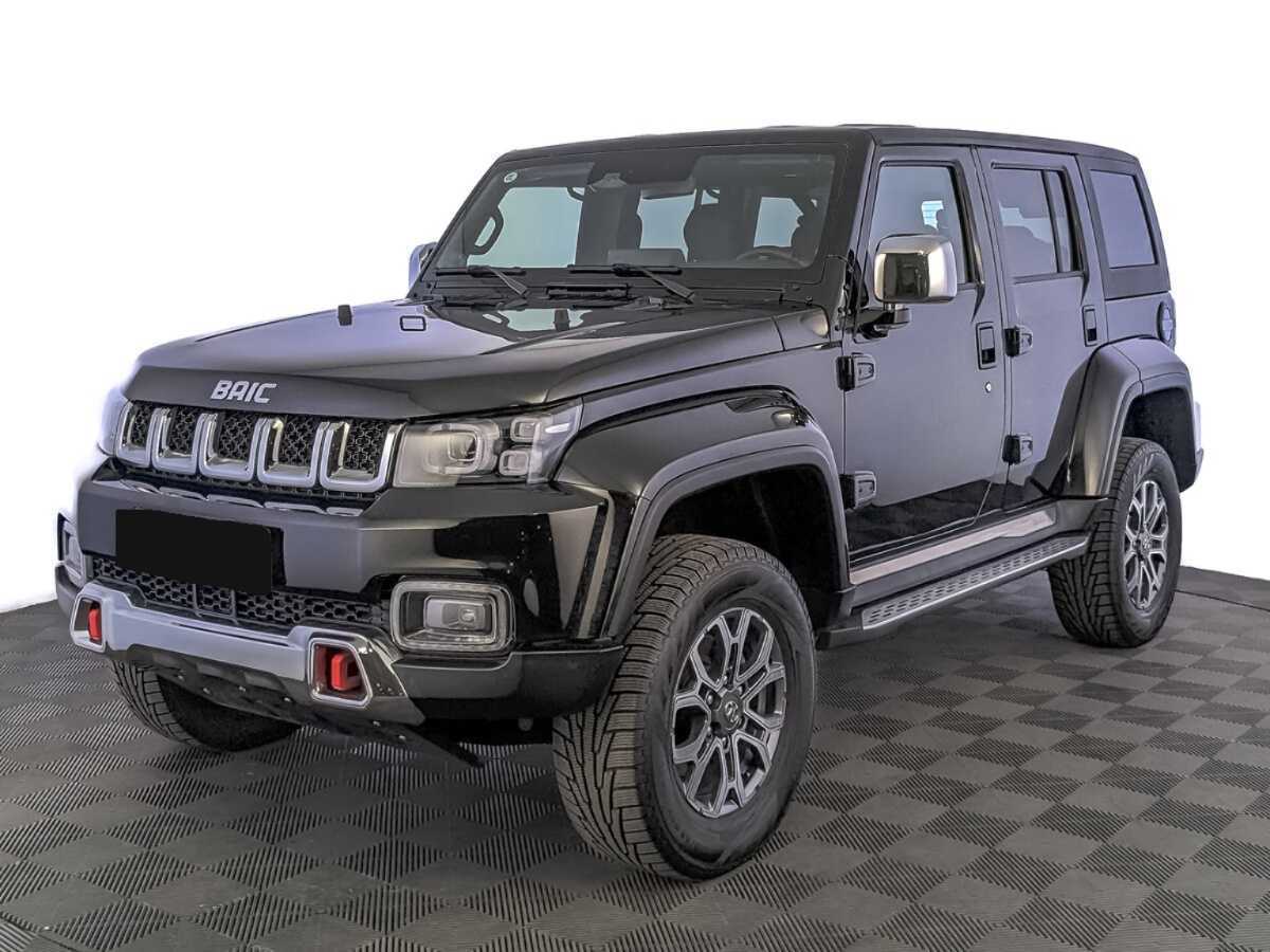 BAIC BJ40 2023 года с пробегом. Посмотреть фото