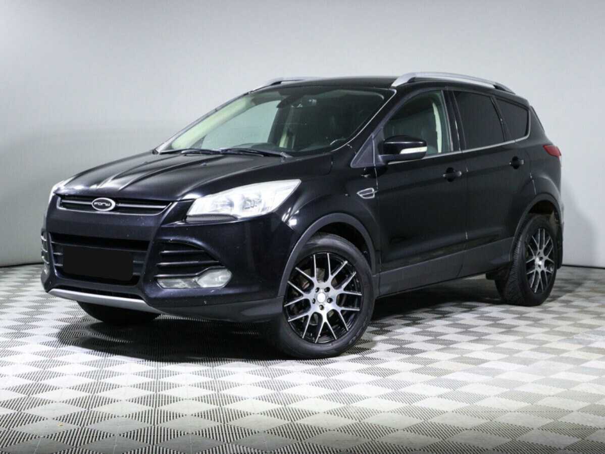 Ford Kuga 2013 года с пробегом. Посмотреть фото