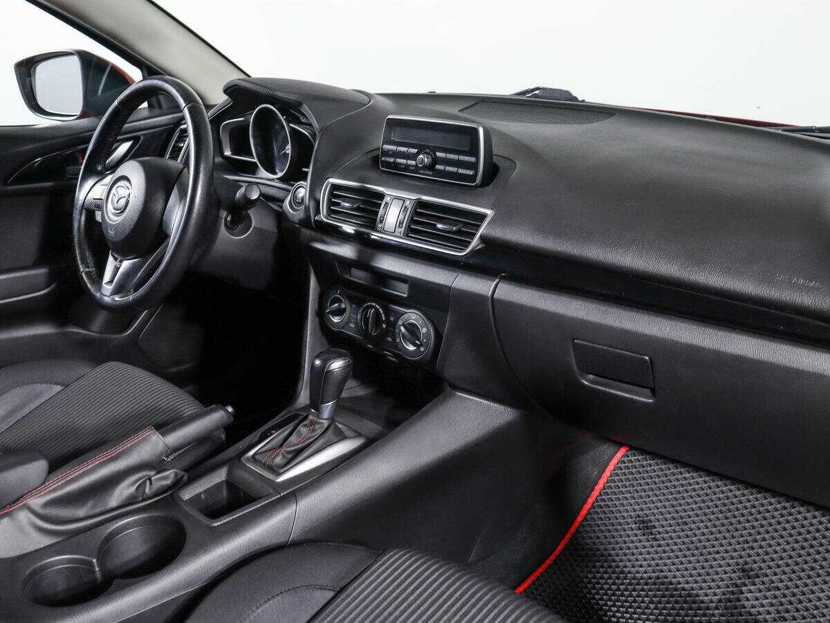 Mazda 3 2013 года с пробегом. Фото: #5