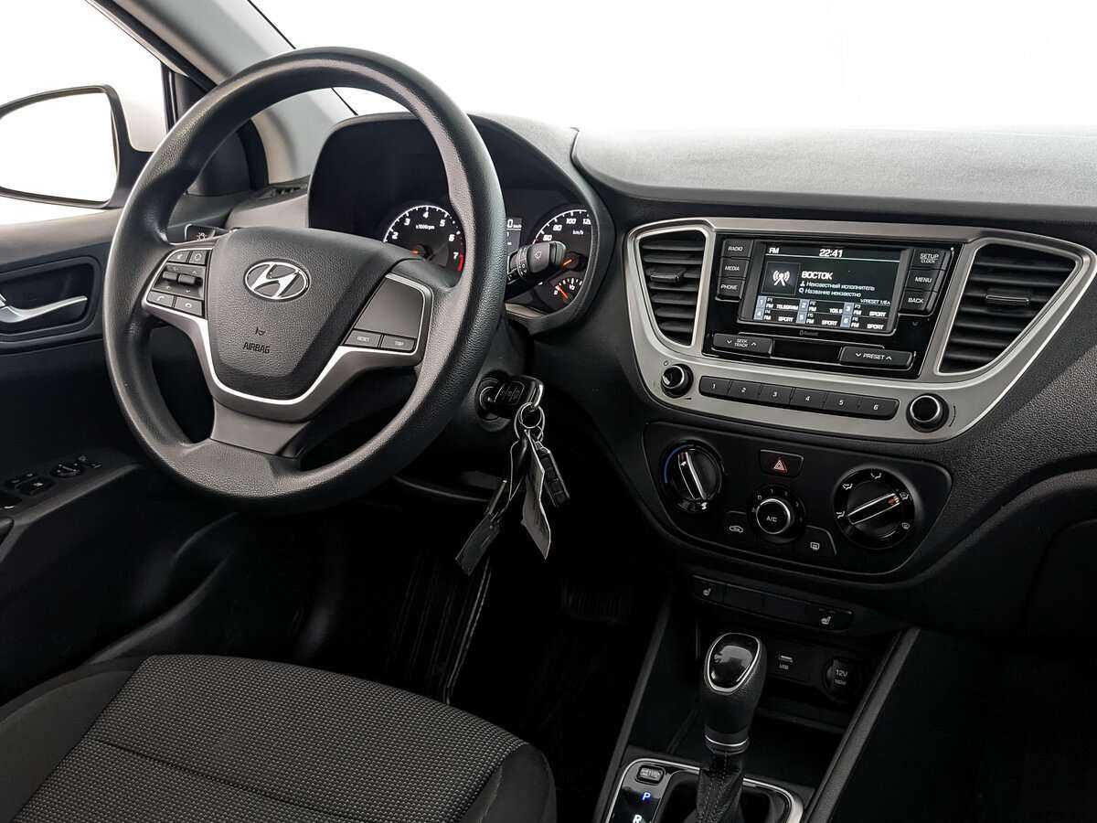 Hyundai Solaris 2021 года с пробегом. Фото: #21
