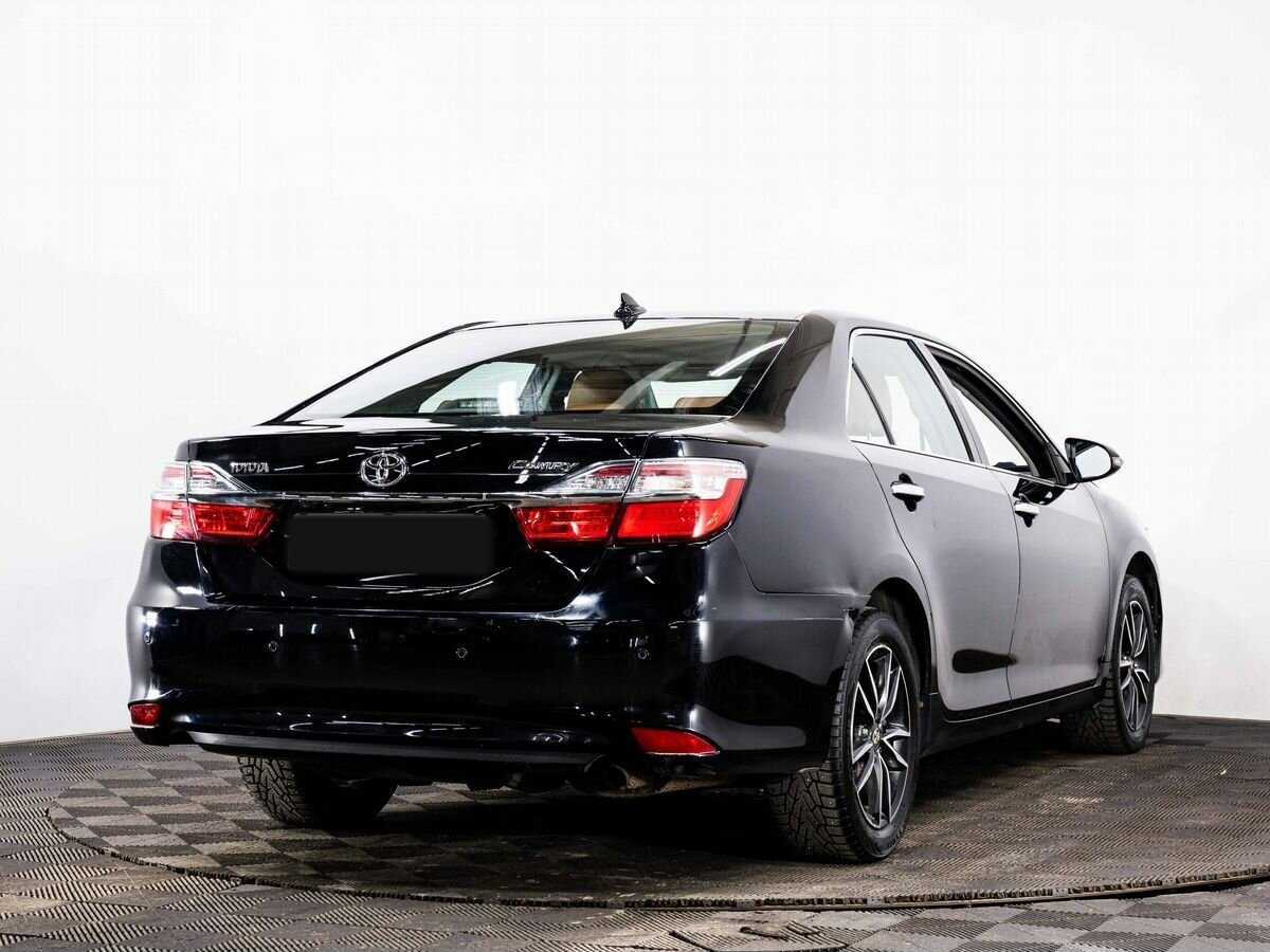 Toyota Camry 2017 года с пробегом. Фото: #5