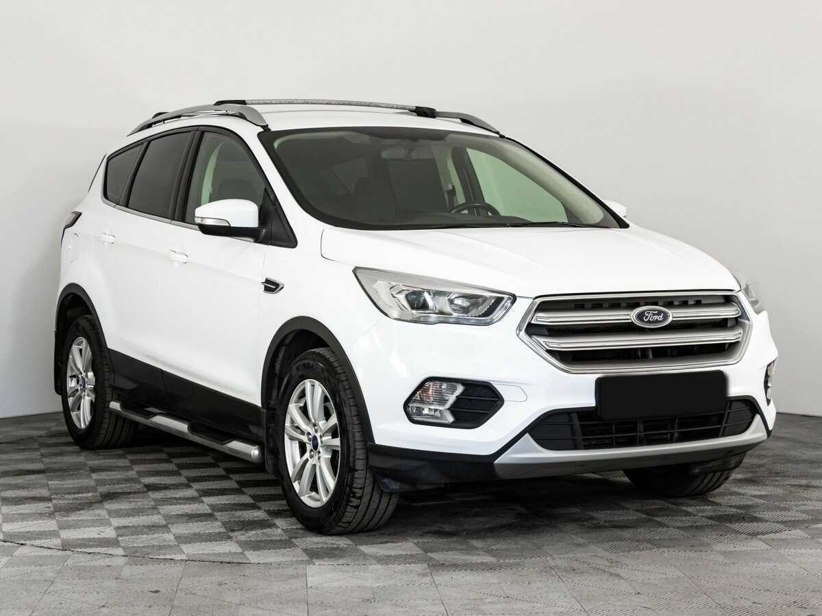 Ford Kuga 2018 года с пробегом. Фото: #2