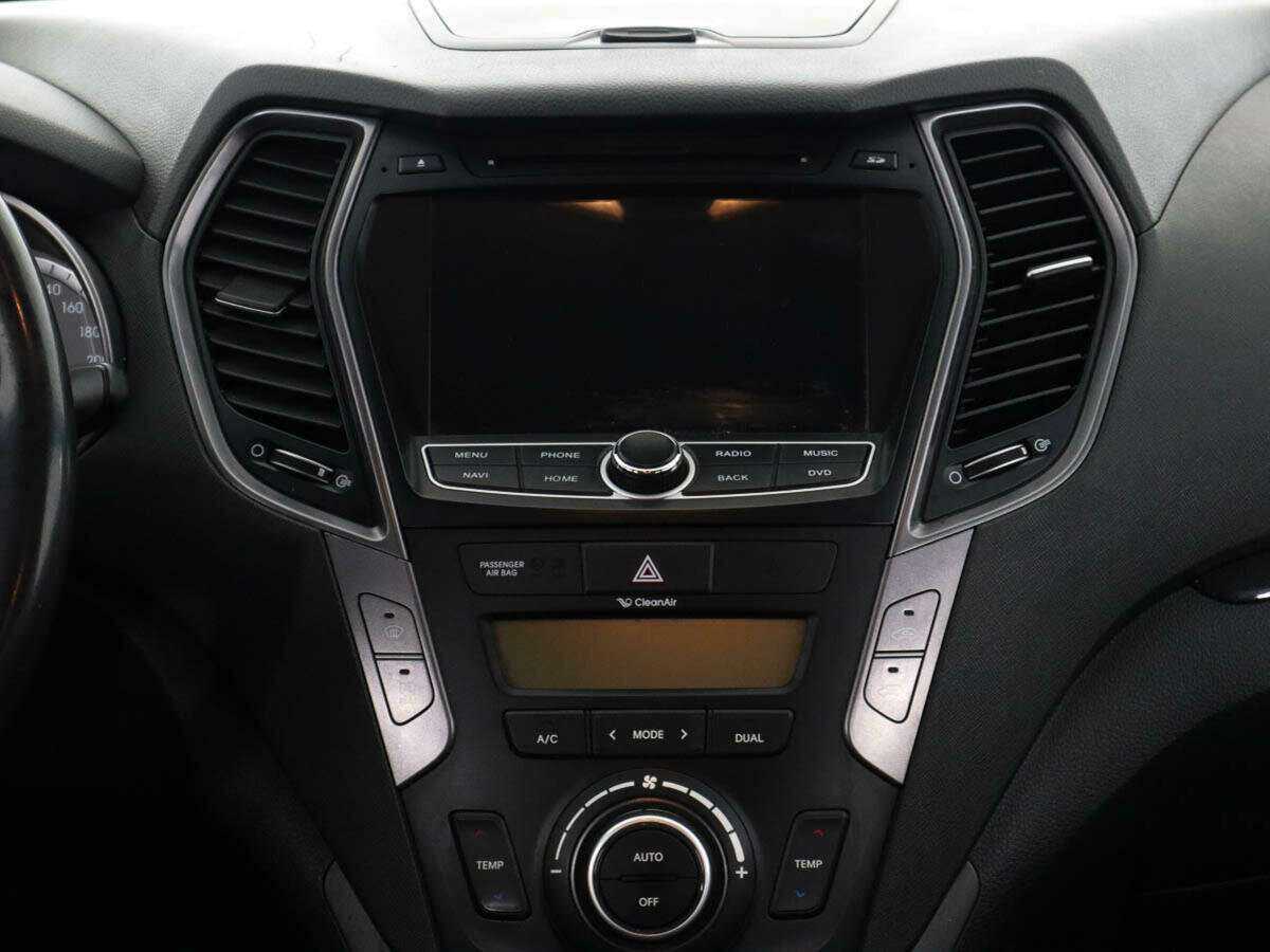Hyundai Santa Fe 2015 года с пробегом. Фото: #11