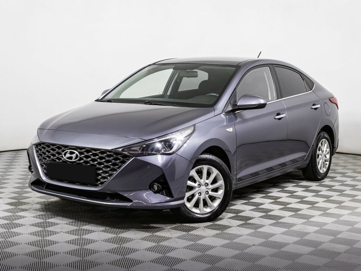 Hyundai Solaris 2021 года с пробегом. Посмотреть фото