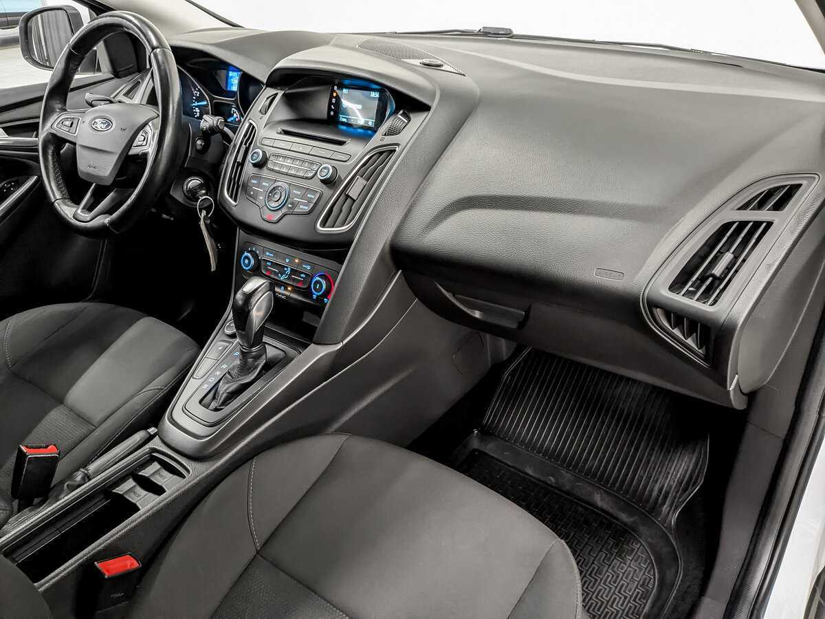 Ford Focus 2018 года с пробегом. Фото: #10