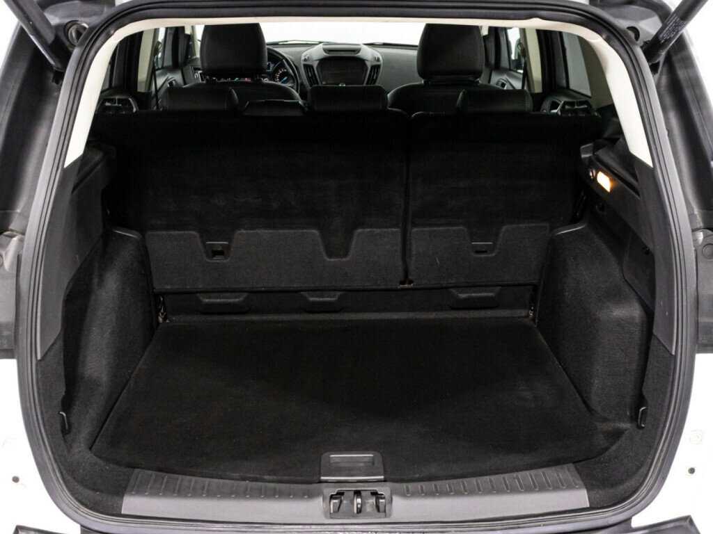 Ford Kuga 2018 года с пробегом. Фото: #14