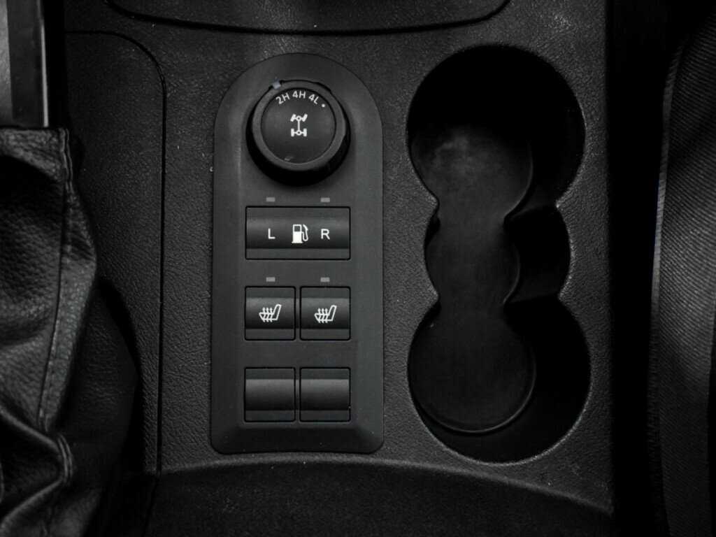 УАЗ Patriot 2015 года с пробегом. Фото: #9