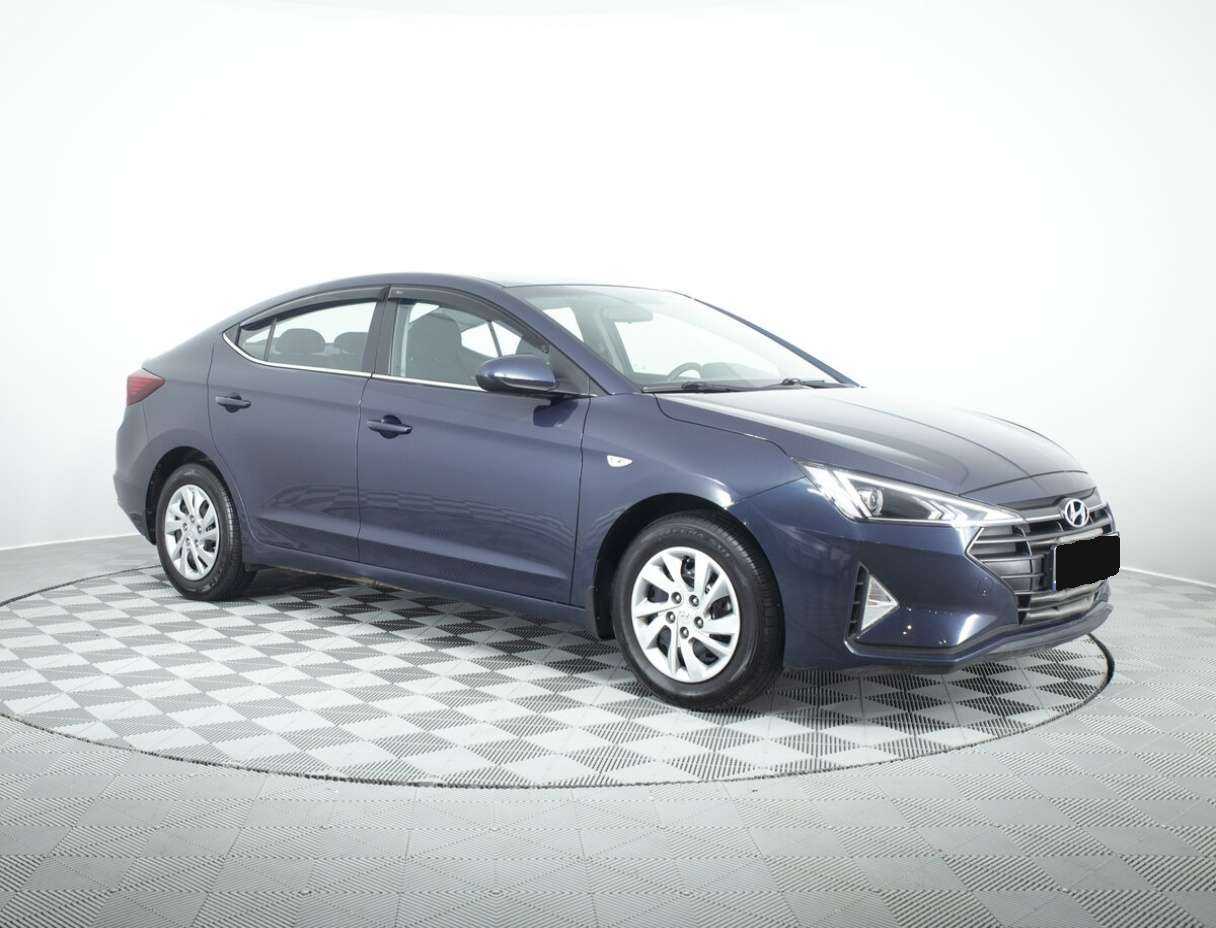 Hyundai Elantra 2020 года с пробегом. Фото: #2